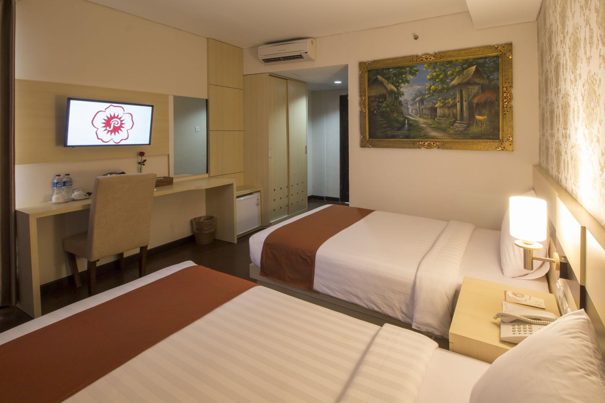 Hotel Grand Puri Saron Yogyakarta Exterior foto